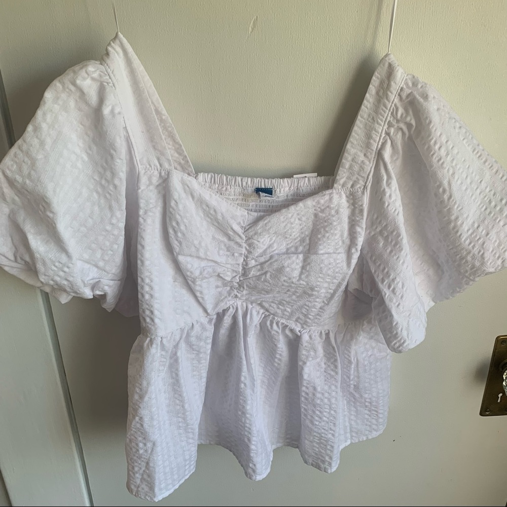 3/$25 Puff sleeve top